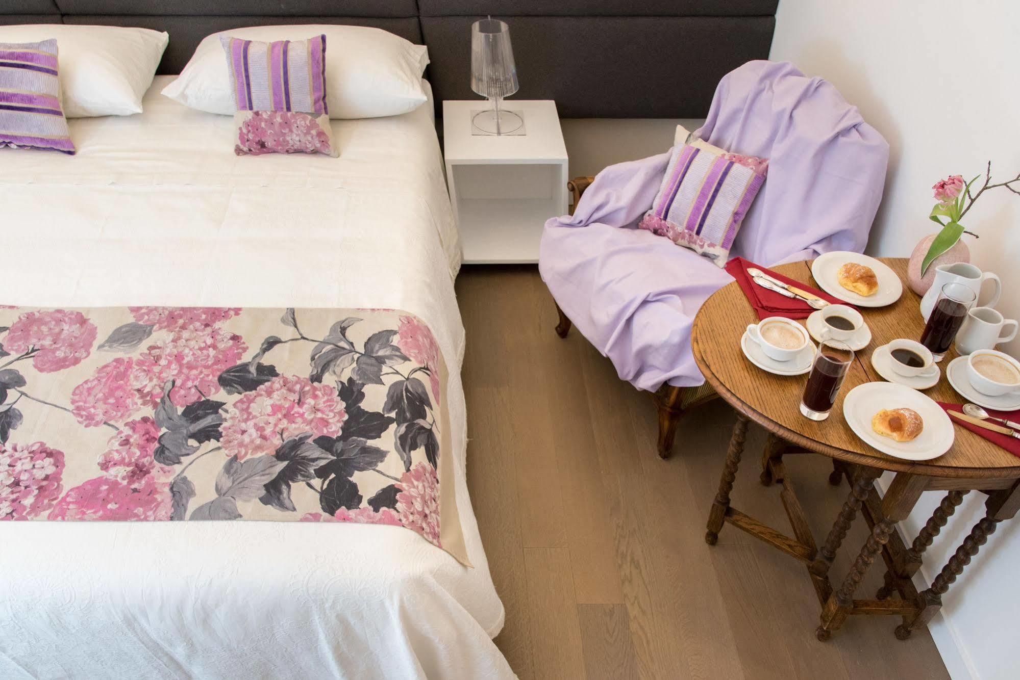 로마 어프론도 리페타 B&B 외부 사진
